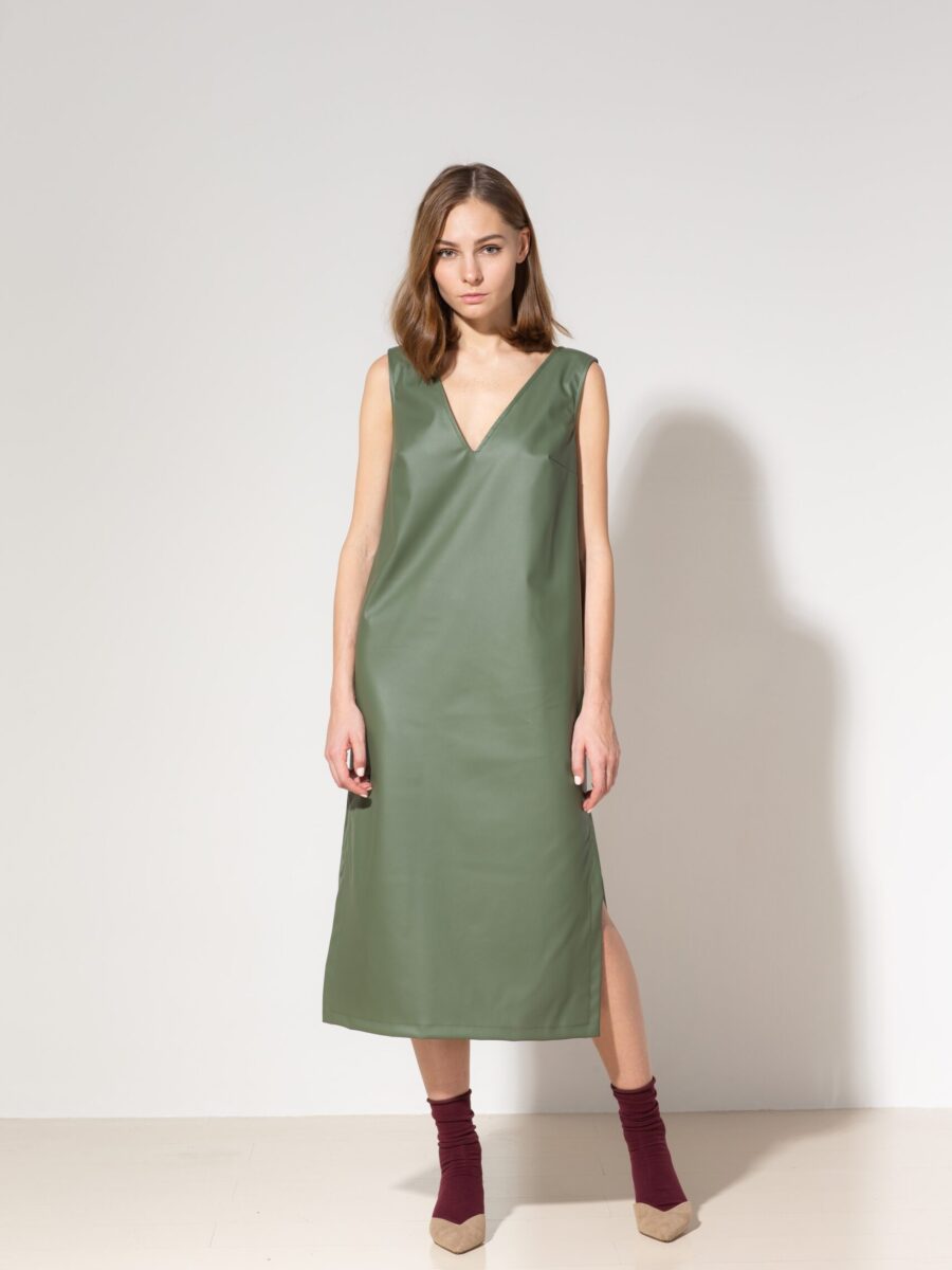 Зеленое платье
